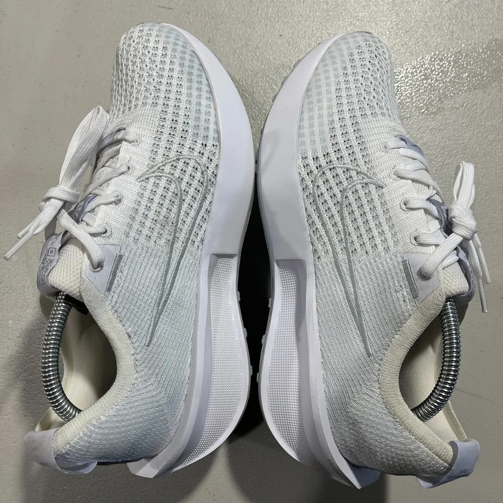 Nike Interact Run Running Shoes Men 8.5 Flyknit Mesh White Wolf Grey FD2291-104
